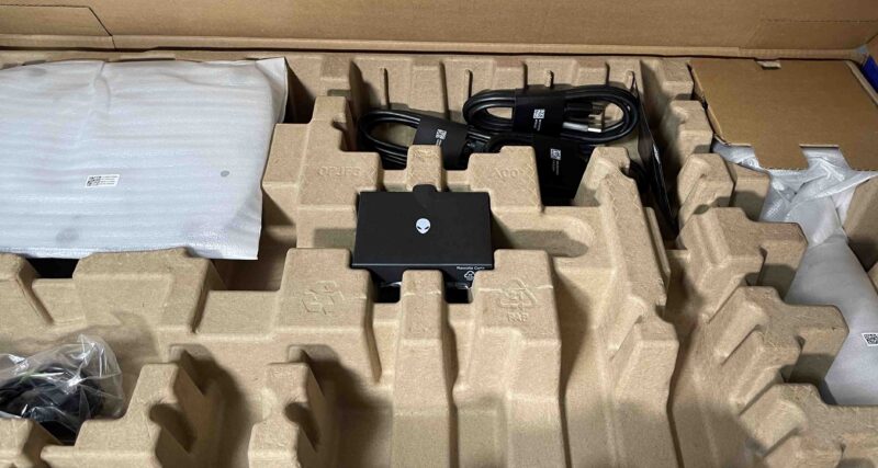 AW3425DW_box_Internal Layout_1